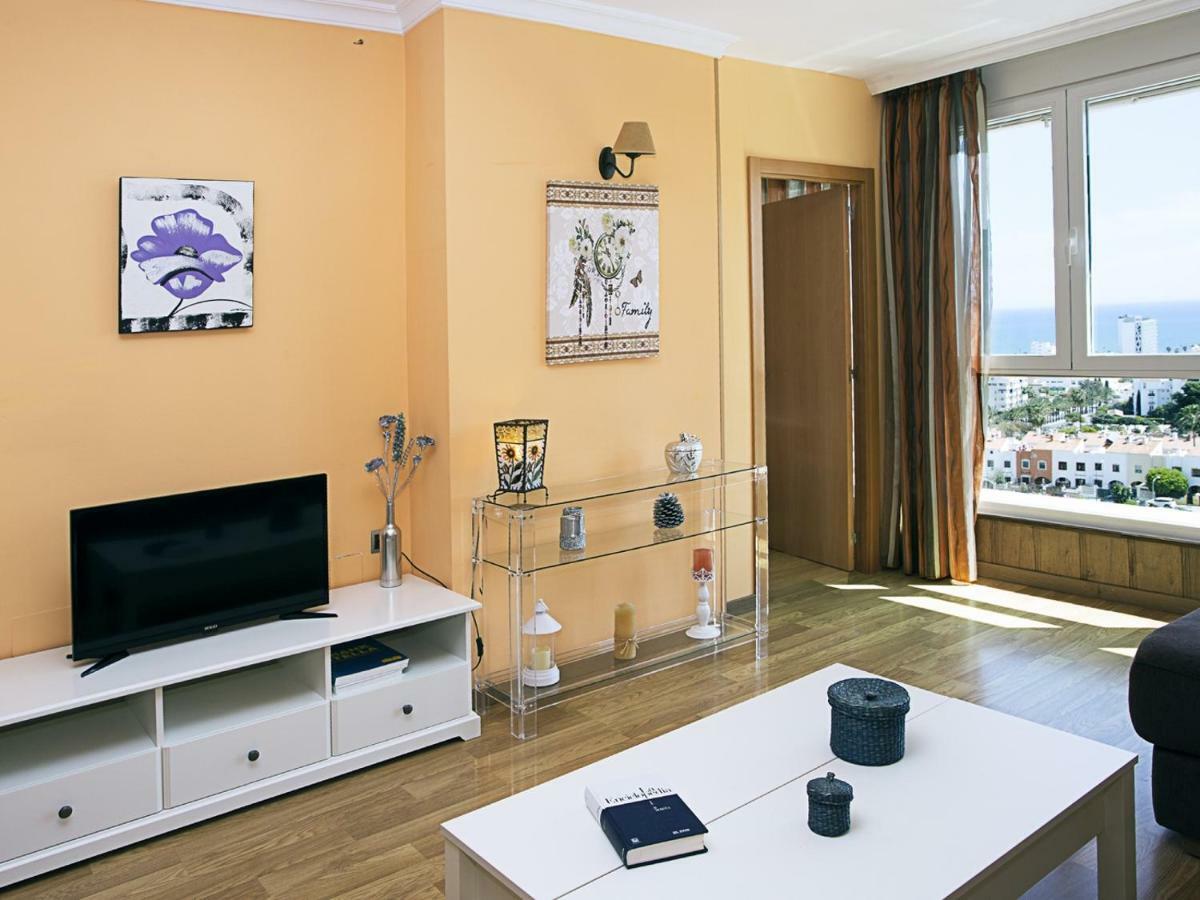 Апартаменты Monko - Amazing Sea Views, Comfortable & Pool O Торремолинос Экстерьер фото